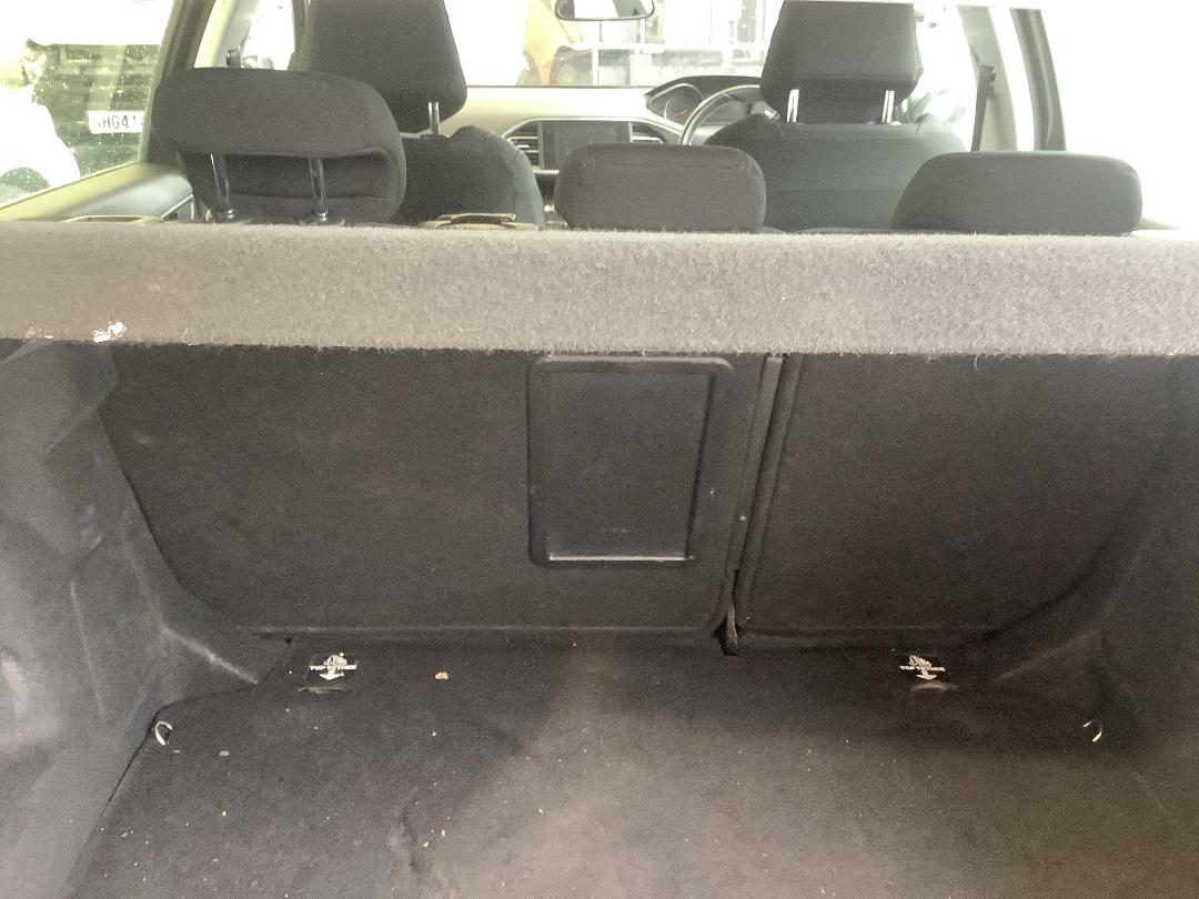 Photo '9' of Peugeot 308 Allure Photo '9' of Peugeot 308 Allure