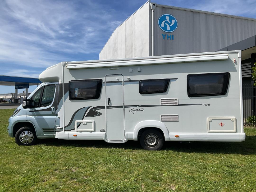 Photo '24' of Peugeot 406 SIGNATURE 196 Motorhome Photo '24' of Peugeot 406 SIGNATURE 196 Motorhome