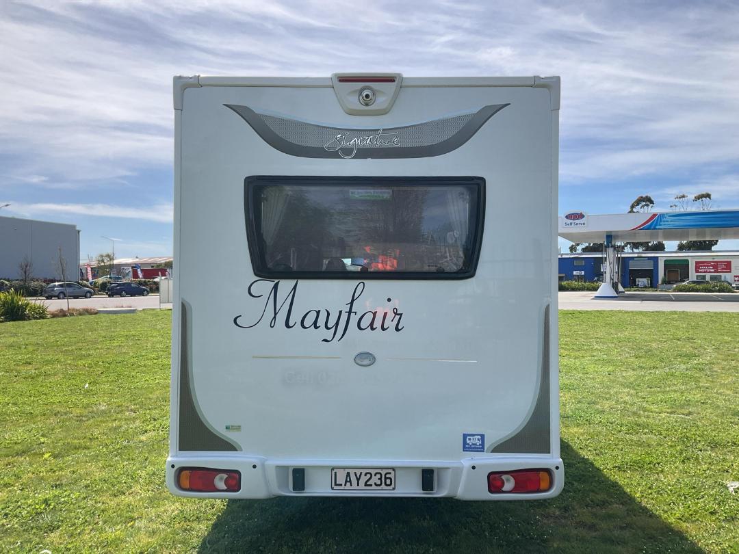 Photo '23' of Peugeot 406 SIGNATURE 196 Motorhome Photo '23' of Peugeot 406 SIGNATURE 196 Motorhome