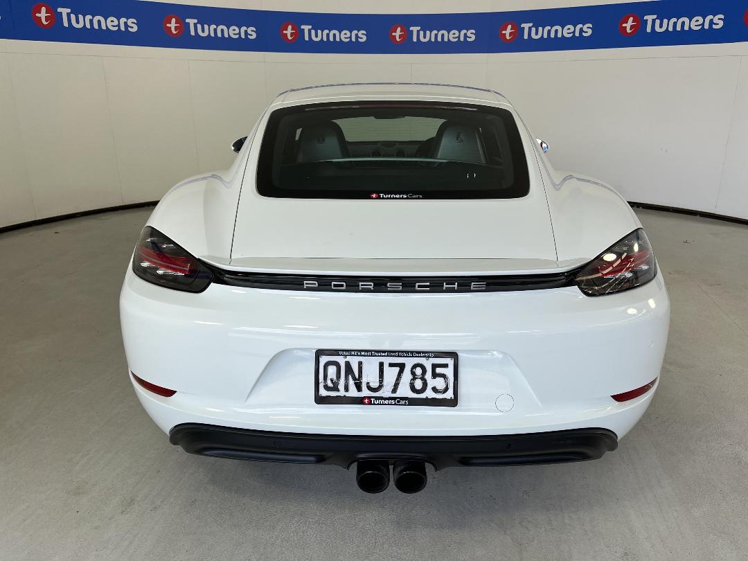 Photo '6' of Porsche Cayman