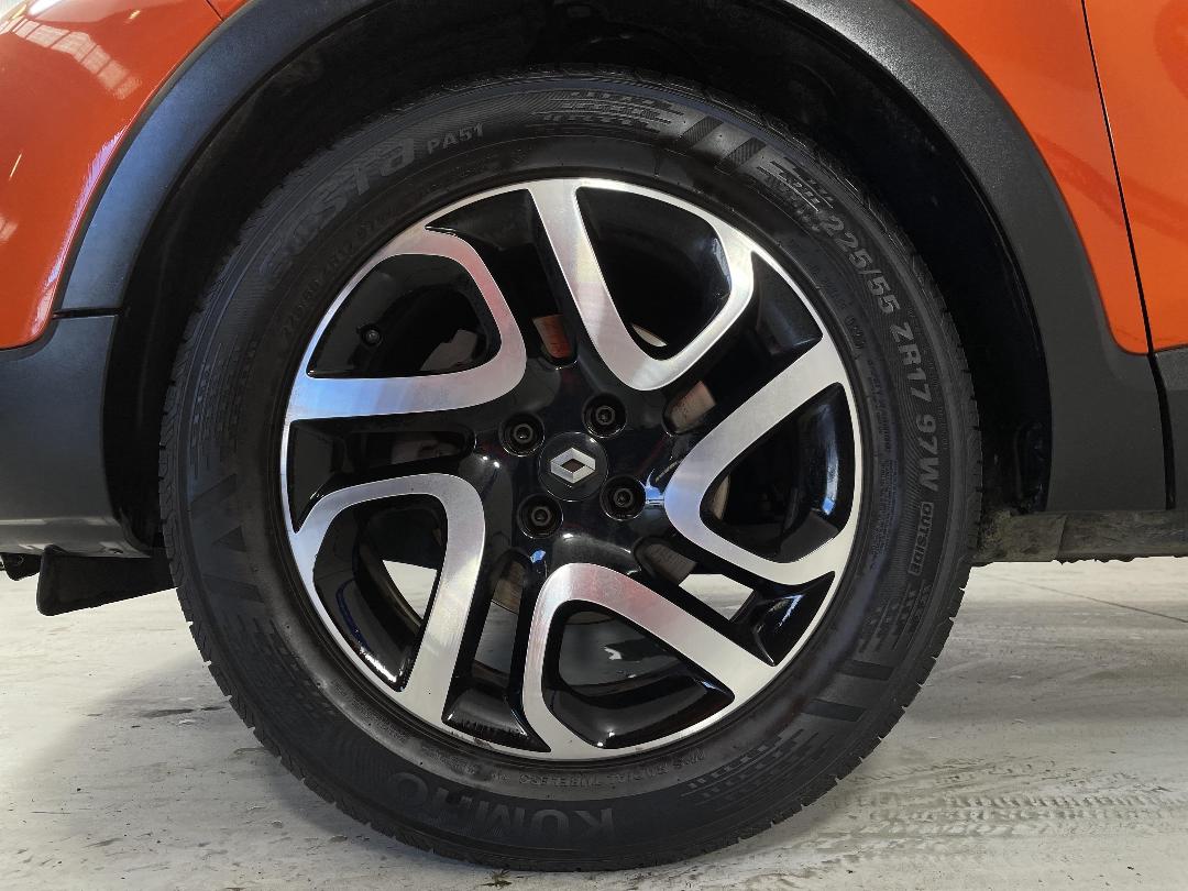 Photo '10' of Renault Captur Photo '10' of Renault Captur