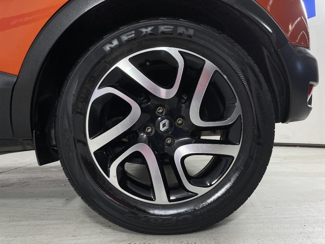 Photo '11' of Renault Captur Photo '11' of Renault Captur