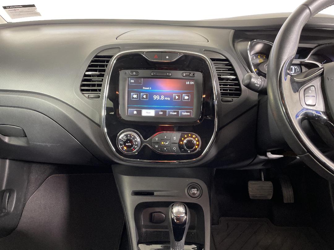 Photo '18' of Renault Captur Photo '18' of Renault Captur