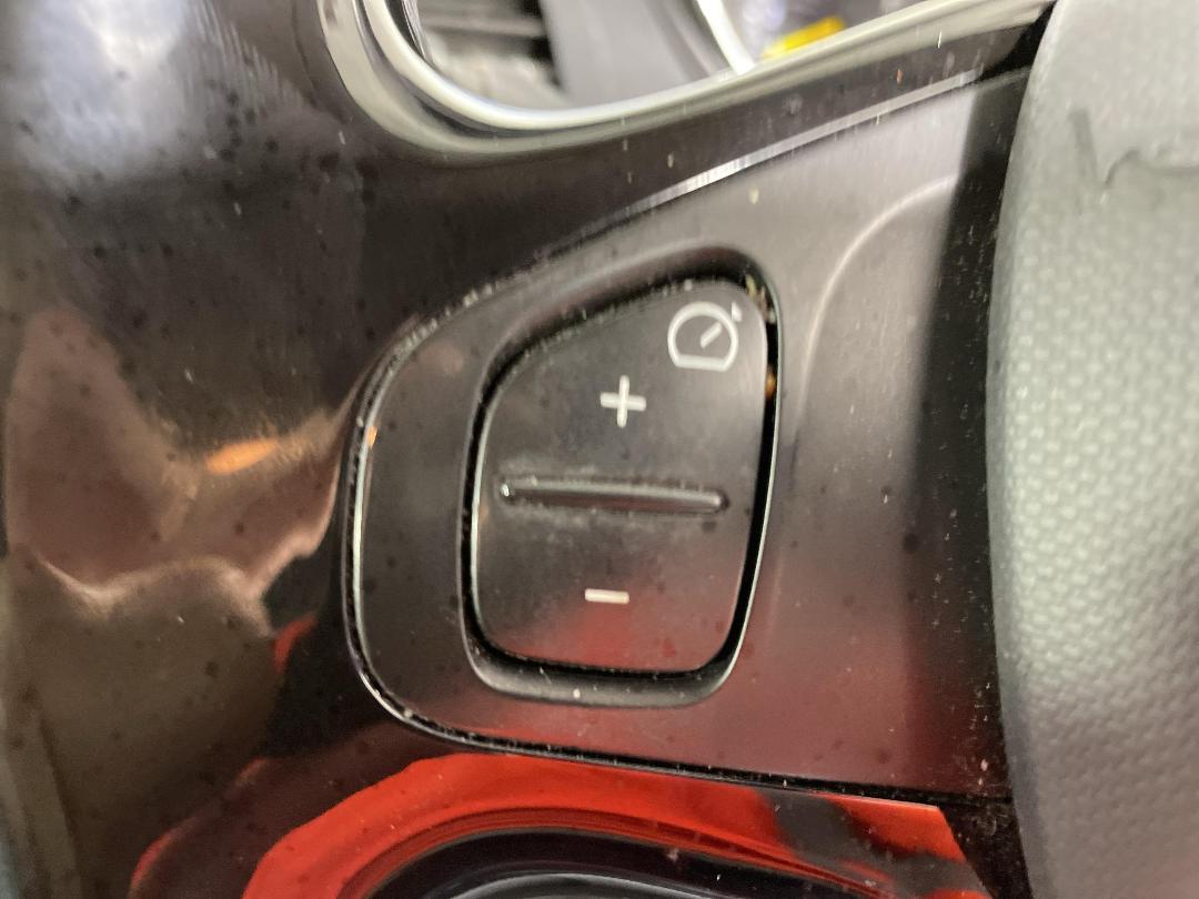 Photo '26' of Renault Captur Photo '26' of Renault Captur