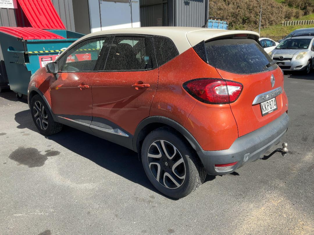 Photo '4' of Renault Captur Dynamique