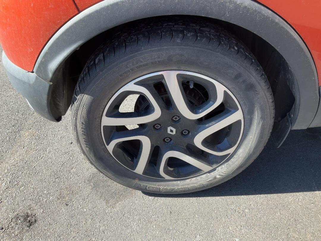 Photo '8' of Renault Captur Dynamique