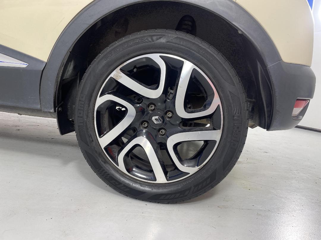 Photo '11' of Renault Captur