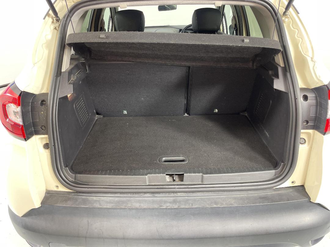 Photo '14' of Renault Captur