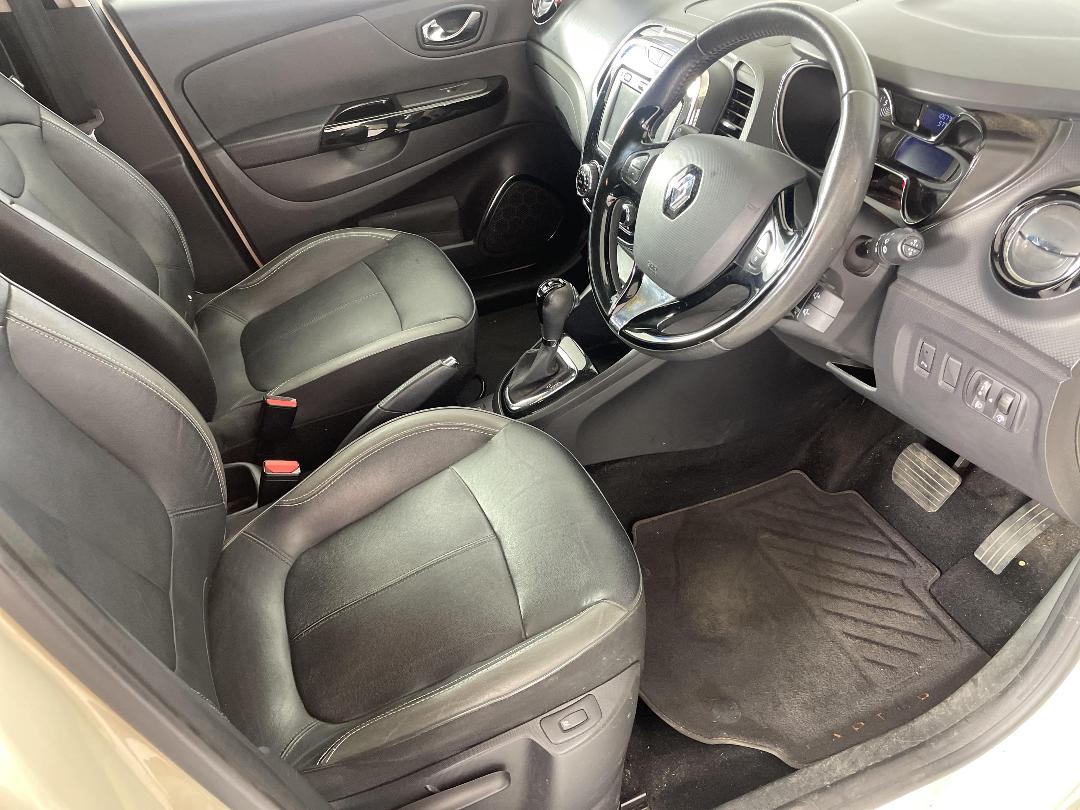 Photo '16' of Renault Captur