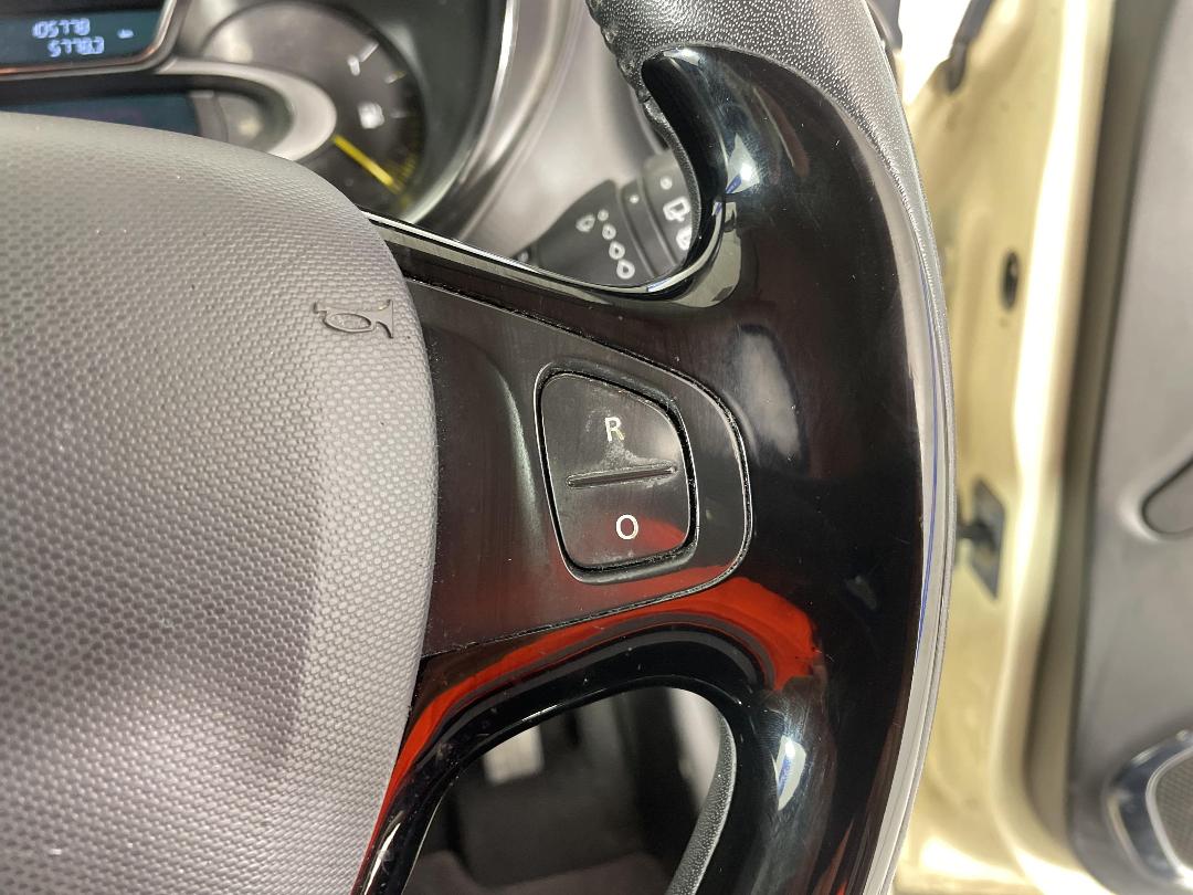 Photo '25' of Renault Captur