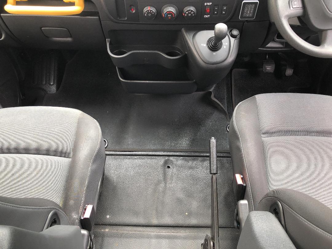 Photo '18' of Renault Master Photo '18' of Renault Master