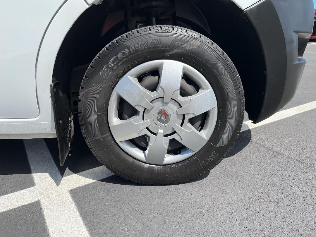 Photo '9' of Renault Master Photo '9' of Renault Master