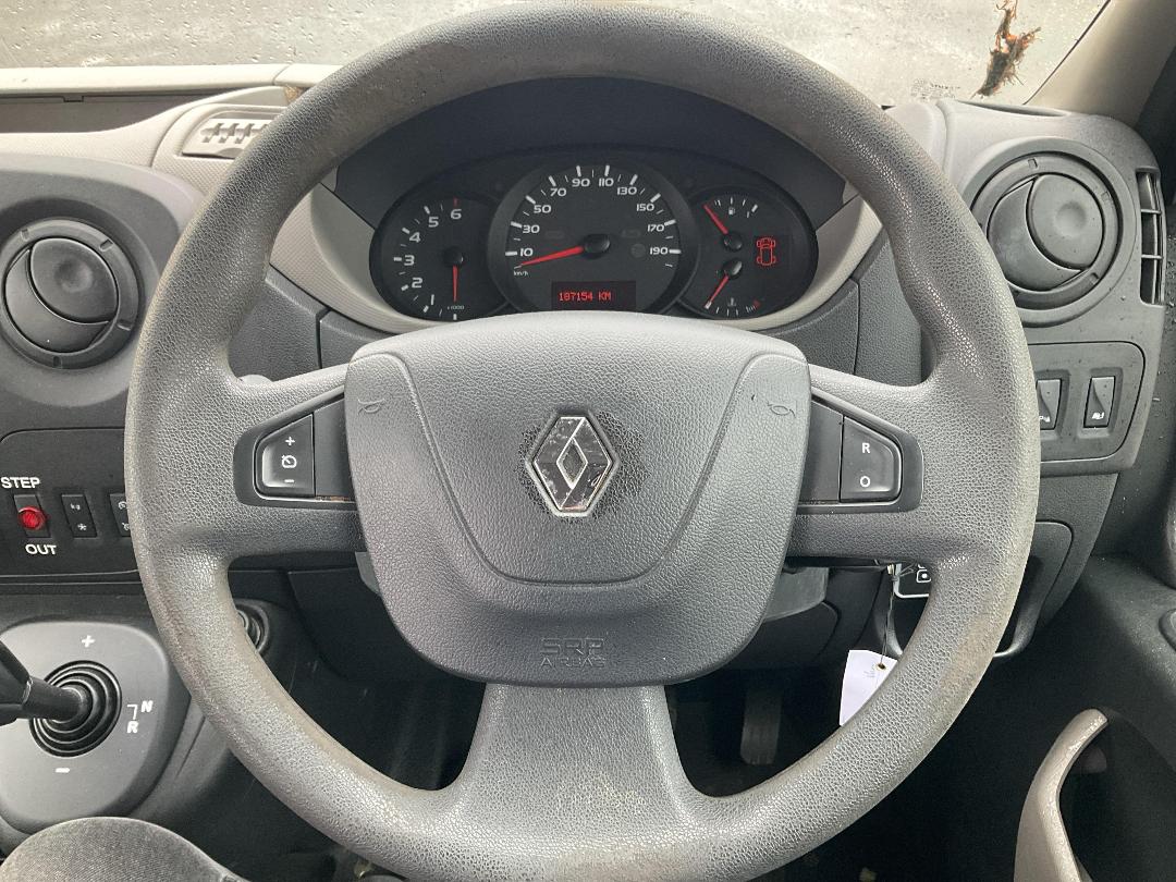 Photo '27' of Renault Master VAN L3H2 2.3DT/6AM Van