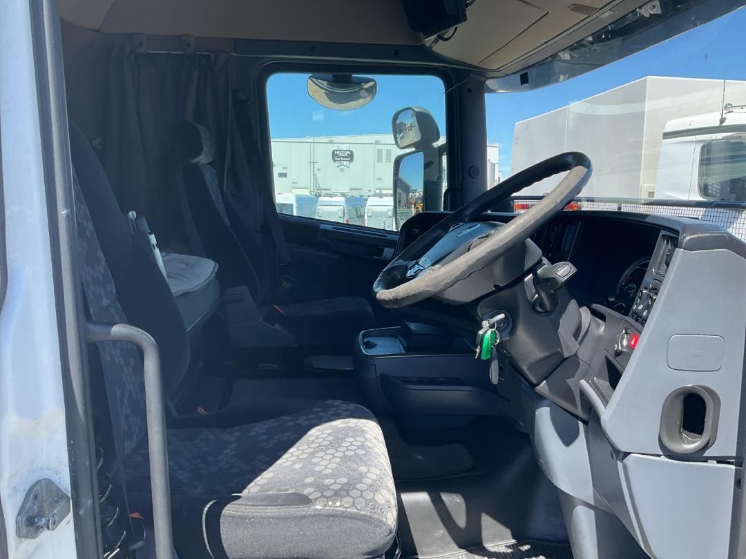 Photo '11' of Scania R 620 Tractor Unit Photo '11' of Scania R 620 Tractor Unit