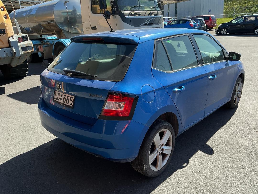 Photo '4' of Skoda Fabia 81KW TSI DSG Photo '4' of Skoda Fabia 81KW TSI DSG