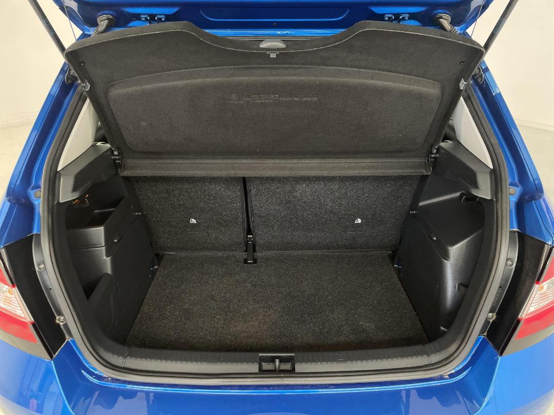 Photo '14' of Skoda Fabia