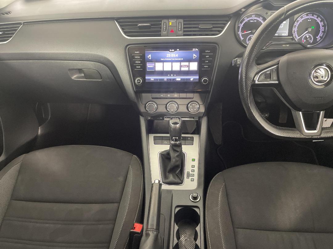 Photo '18' of Skoda Octavia