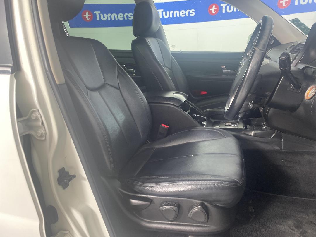 Photo '16' of Ssangyong Rexton