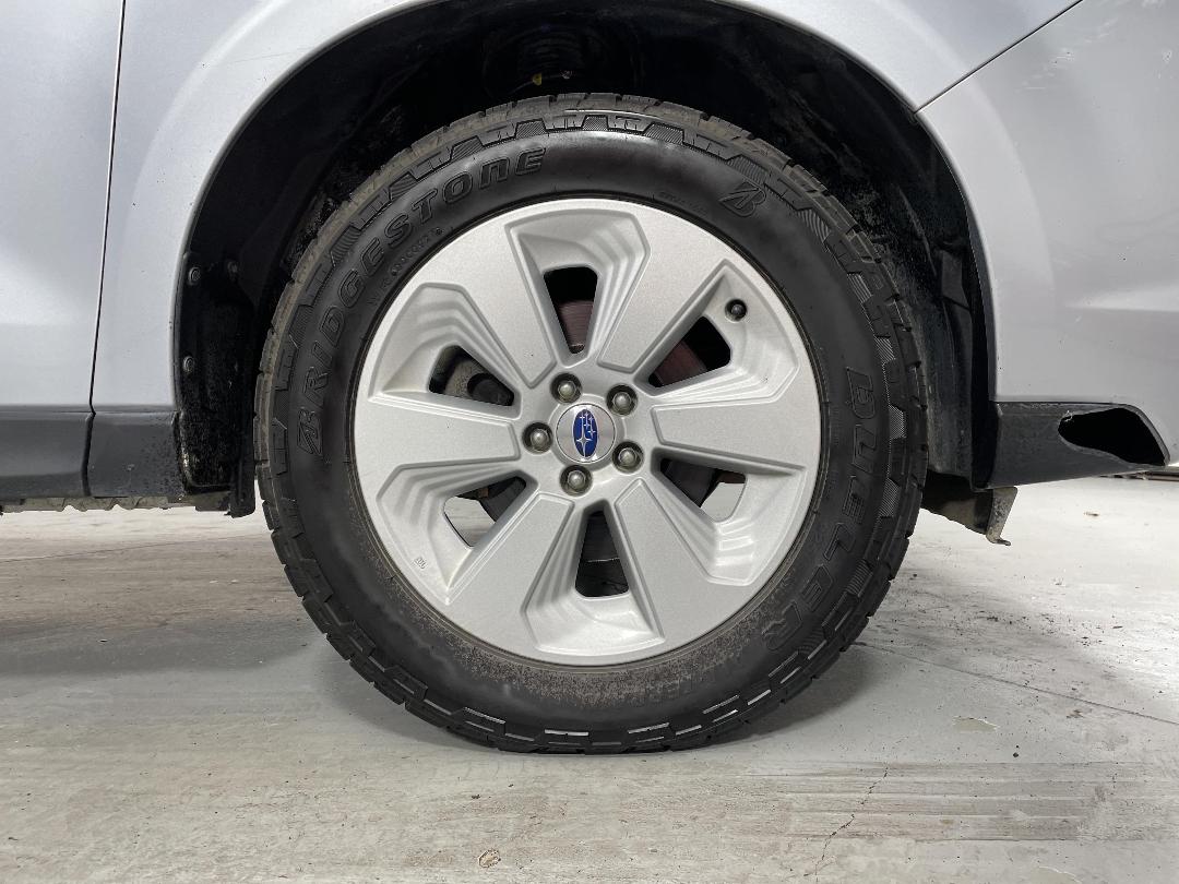 Photo '9' of Subaru Forester Photo '9' of Subaru Forester