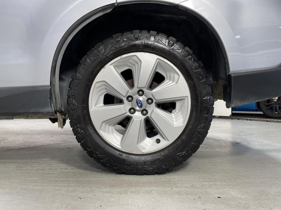 Photo '11' of Subaru Forester Photo '11' of Subaru Forester