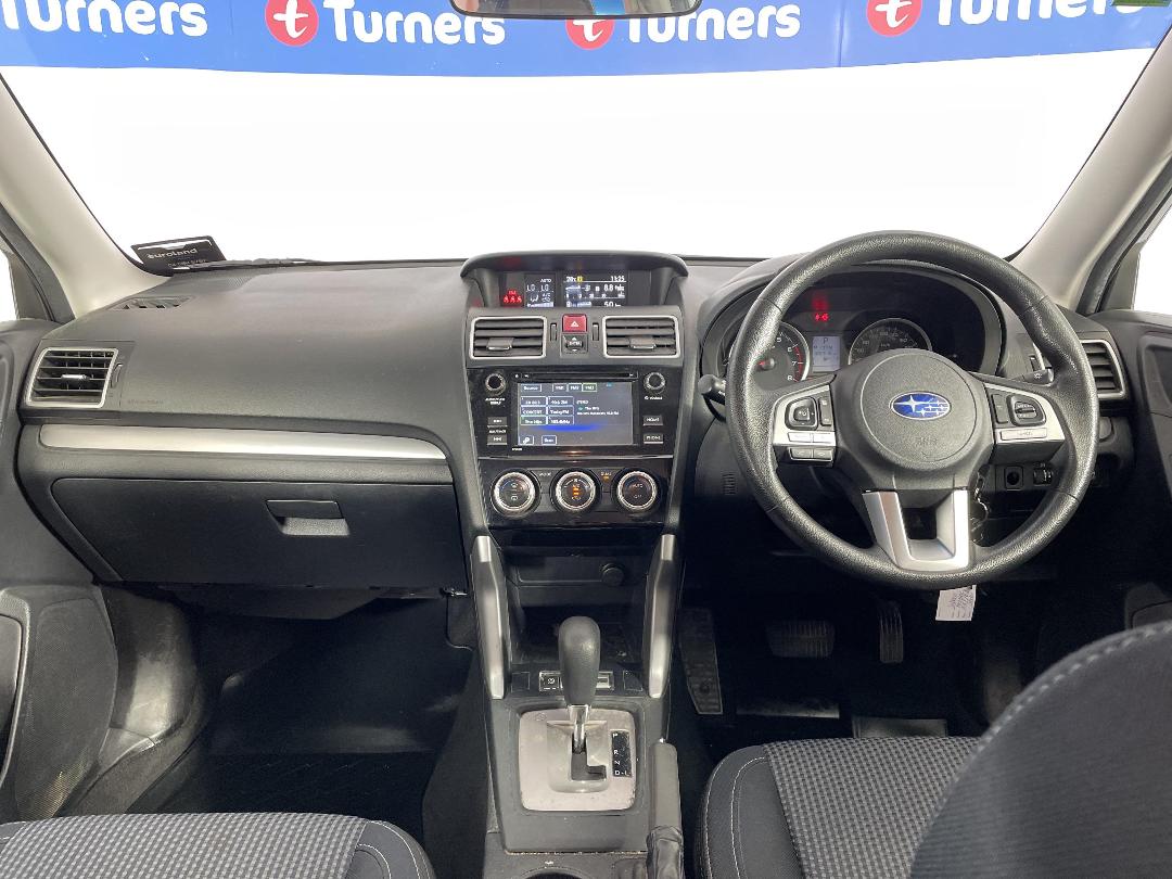 Photo '17' of Subaru Forester Photo '17' of Subaru Forester