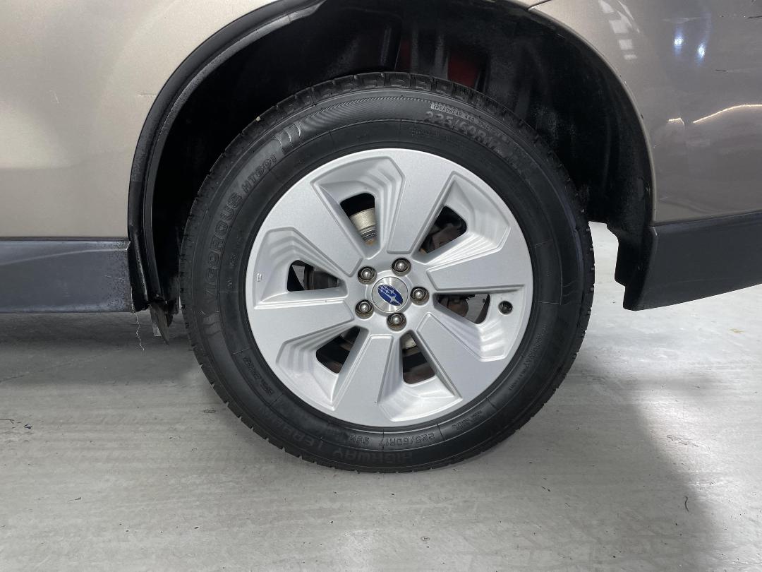 Photo '11' of Subaru Forester Photo '11' of Subaru Forester