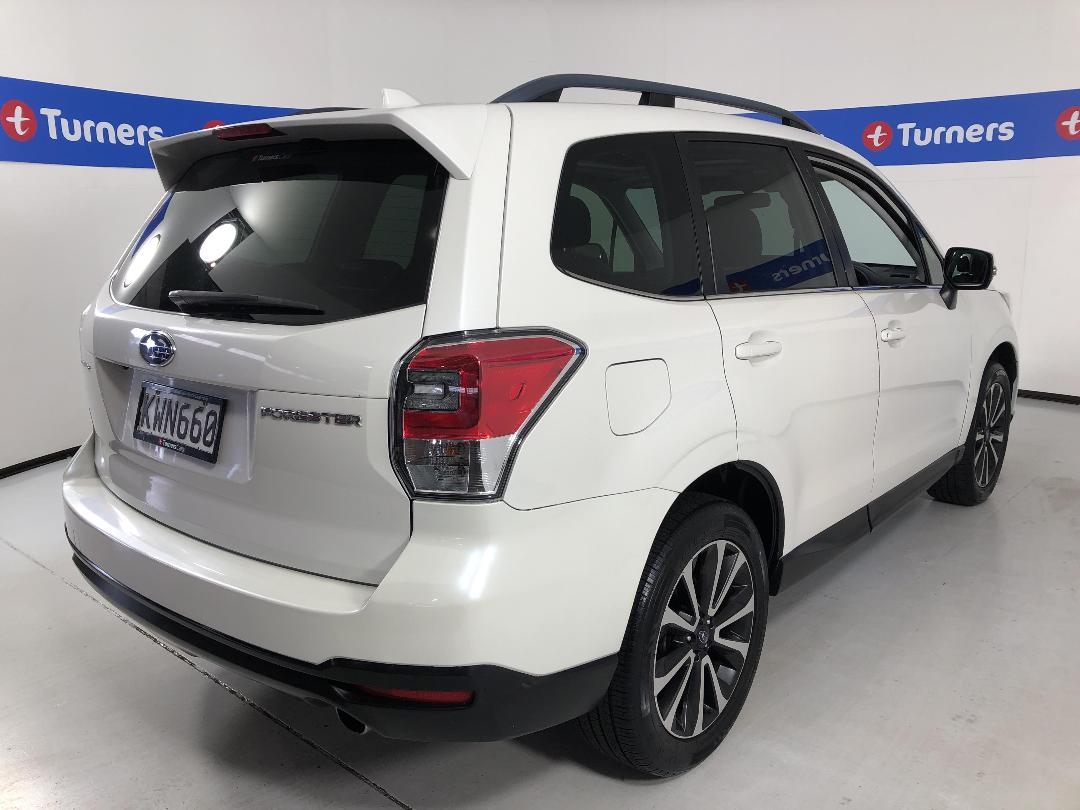 Photo '7' of Subaru Forester Photo '7' of Subaru Forester