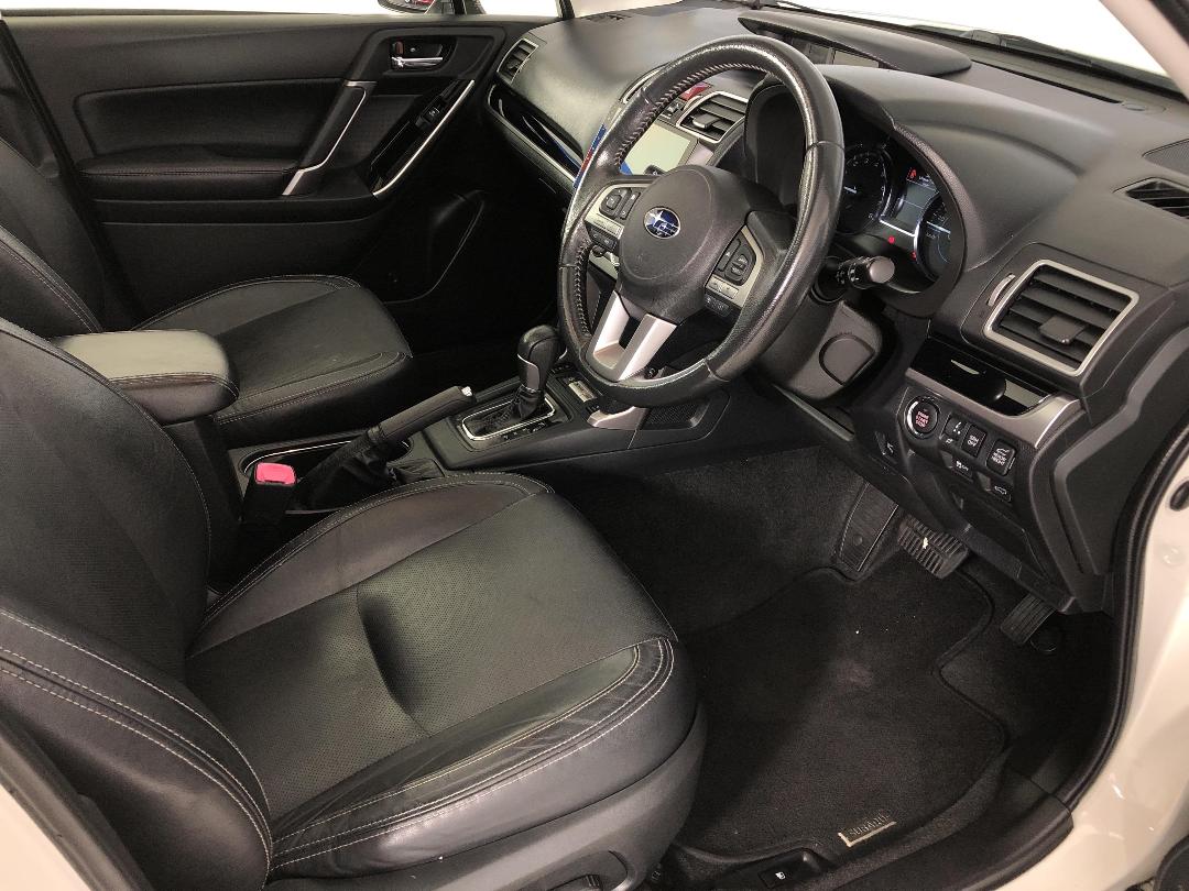 Photo '16' of Subaru Forester Photo '16' of Subaru Forester