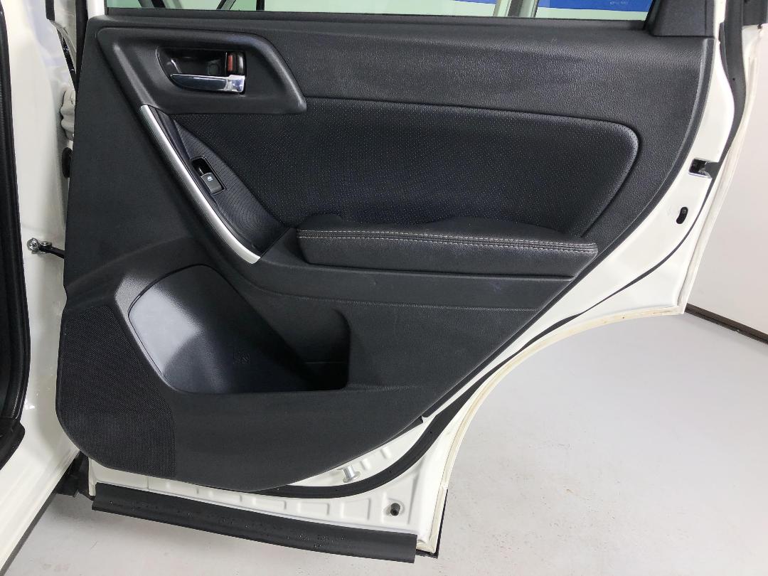 Photo '19' of Subaru Forester Photo '19' of Subaru Forester