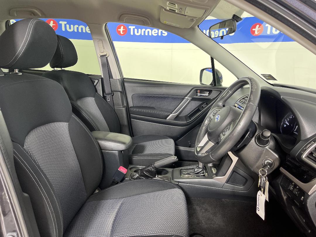 Photo '16' of Subaru Forester Photo '16' of Subaru Forester