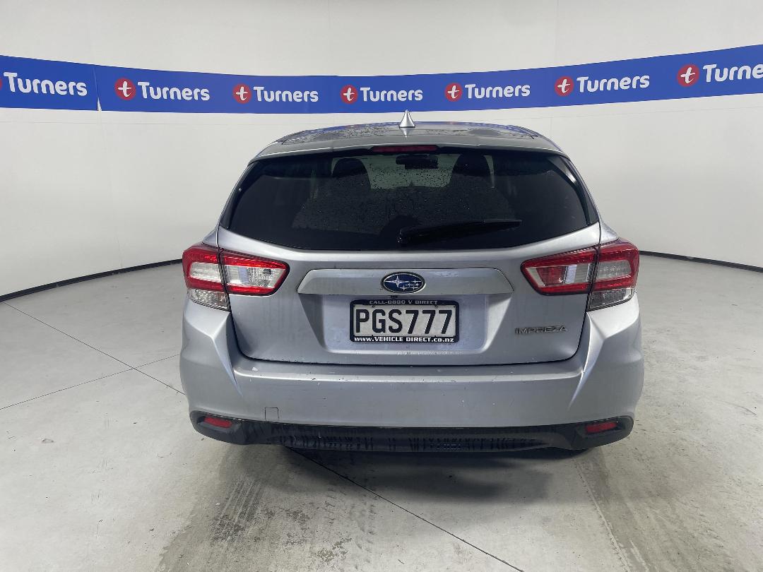 Photo '5' of Subaru Impreza Photo '5' of Subaru Impreza