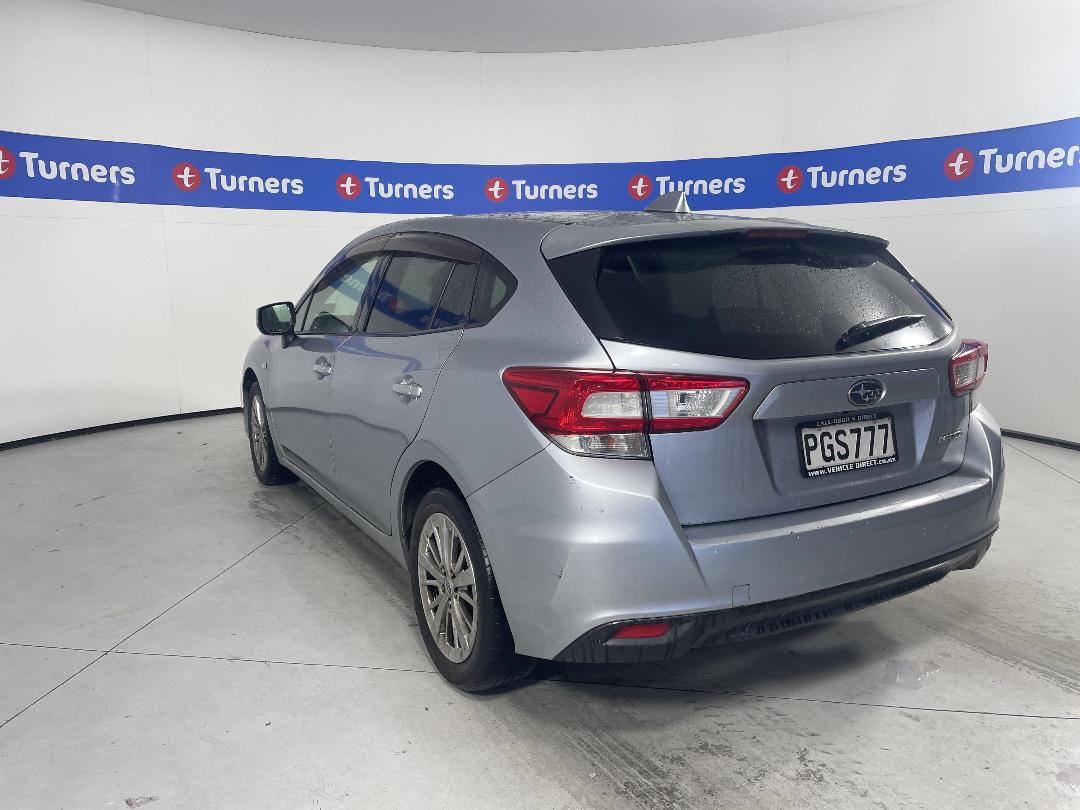 Photo '4' of Subaru Impreza Photo '4' of Subaru Impreza