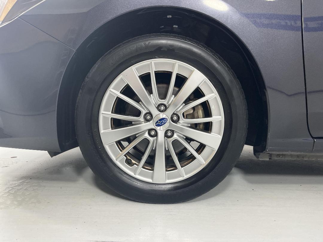 Photo '10' of Subaru Impreza Photo '10' of Subaru Impreza