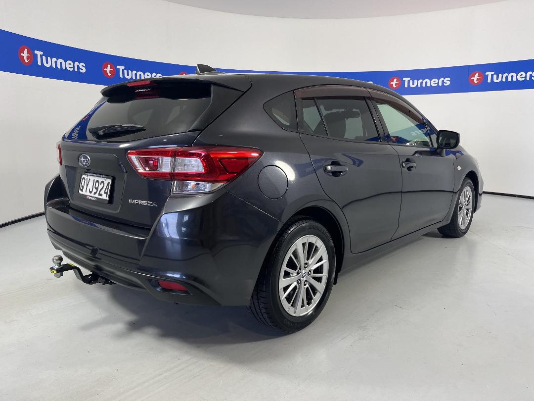 Photo '7' of Subaru Impreza Photo '7' of Subaru Impreza