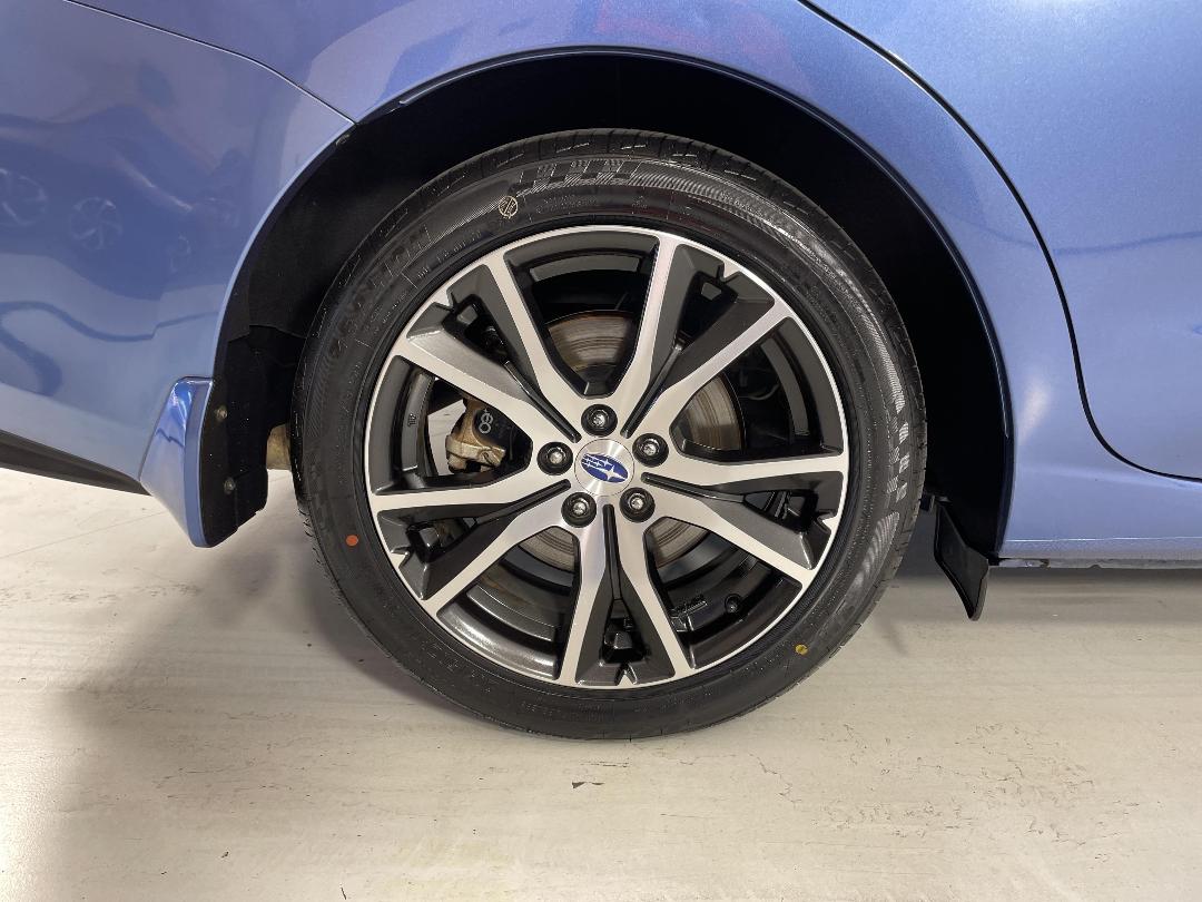 Photo '12' of Subaru Impreza Photo '12' of Subaru Impreza