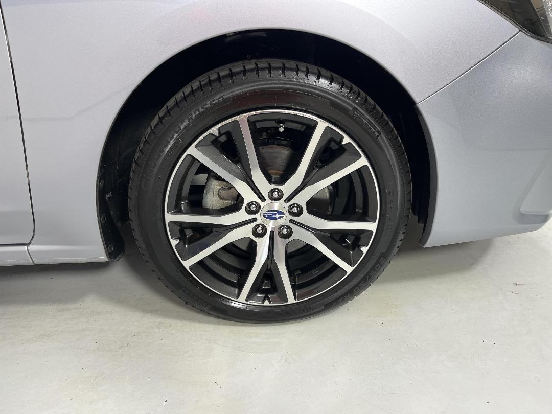 Photo '9' of Subaru Impreza Photo '9' of Subaru Impreza