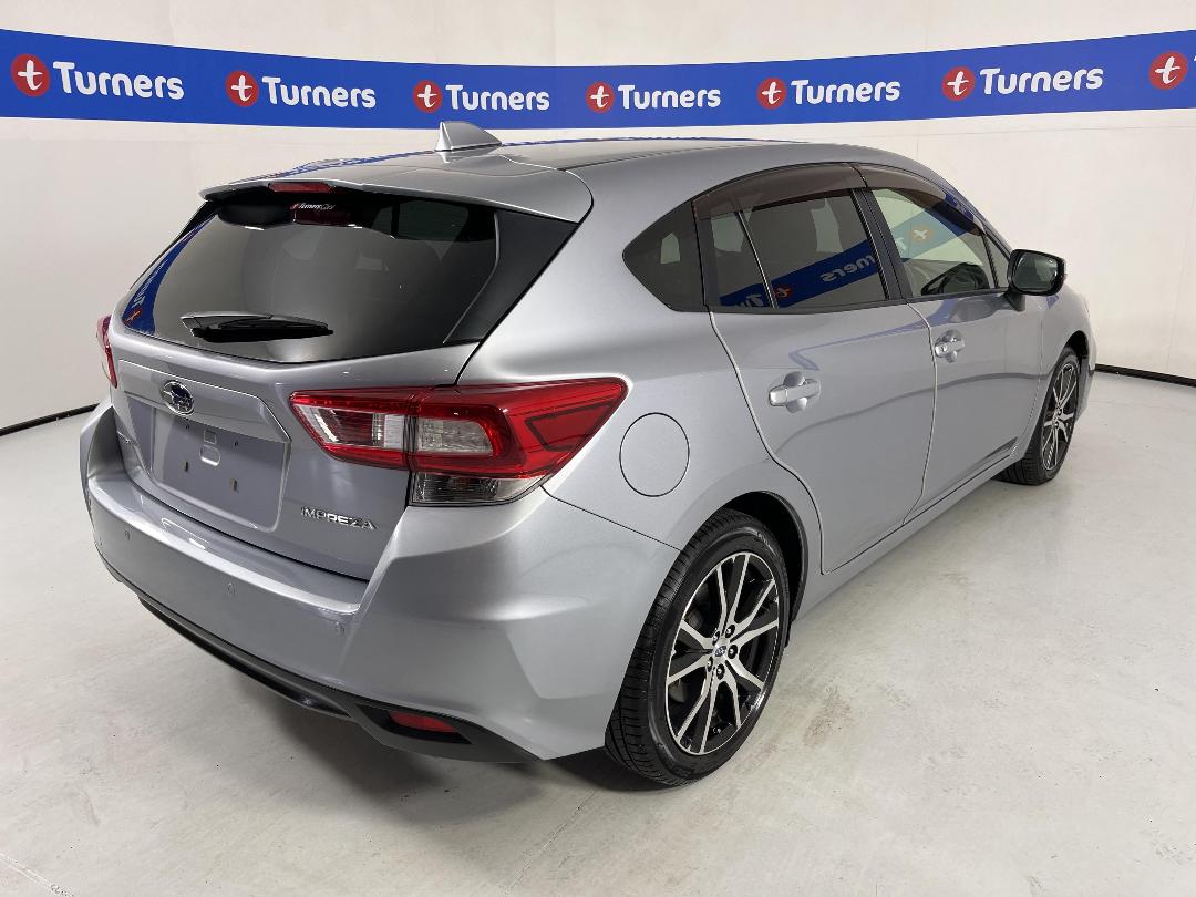 Photo '7' of Subaru Impreza Photo '7' of Subaru Impreza