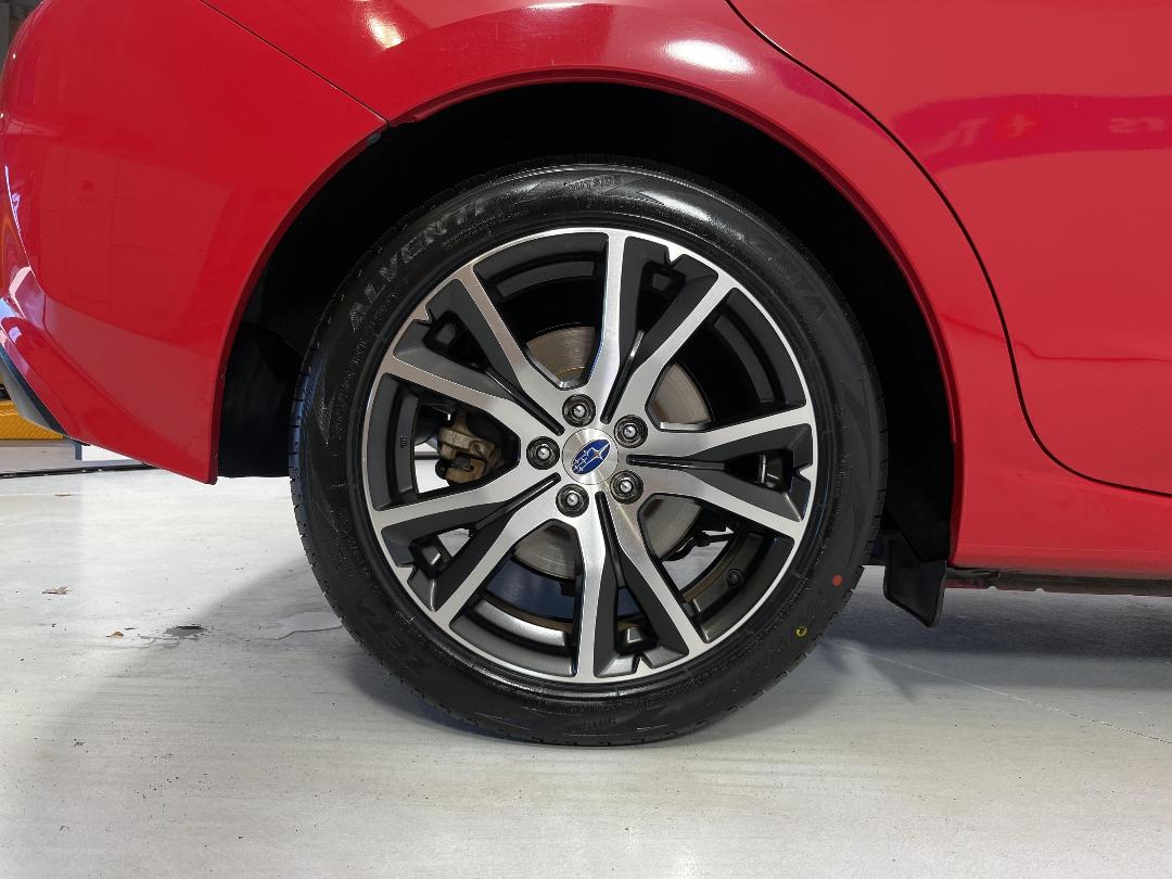 Photo '12' of Subaru Impreza