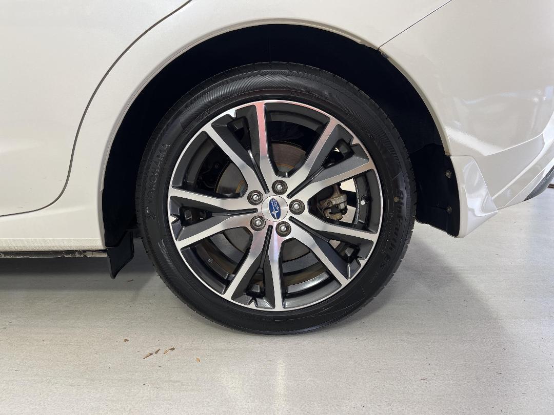 Photo '11' of Subaru Impreza