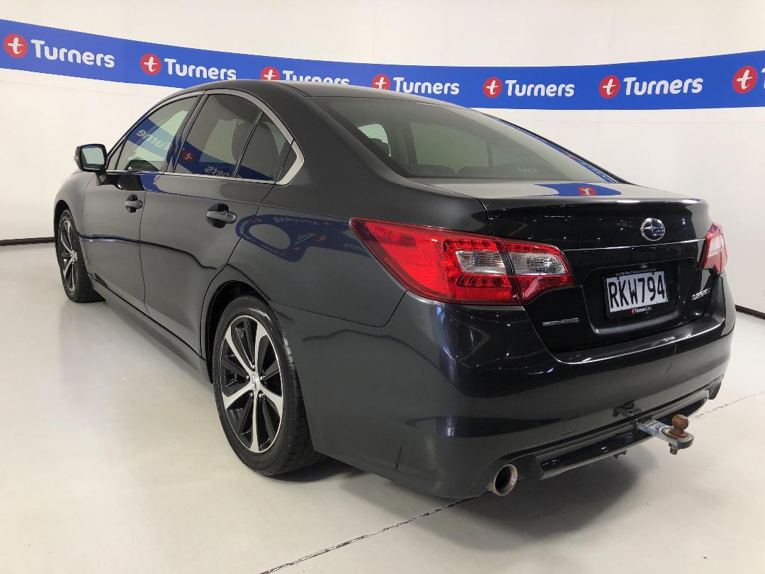 Photo '5' of Subaru Legacy