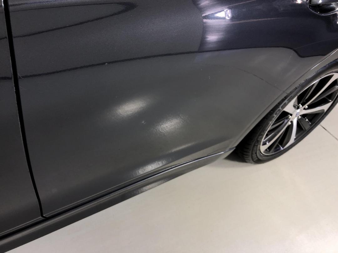 Photo '24' of Subaru Legacy