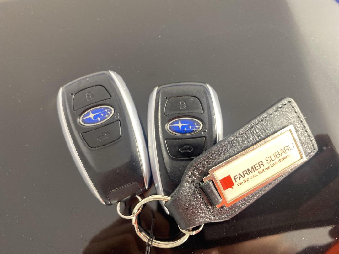 Photo '22' of Subaru Legacy