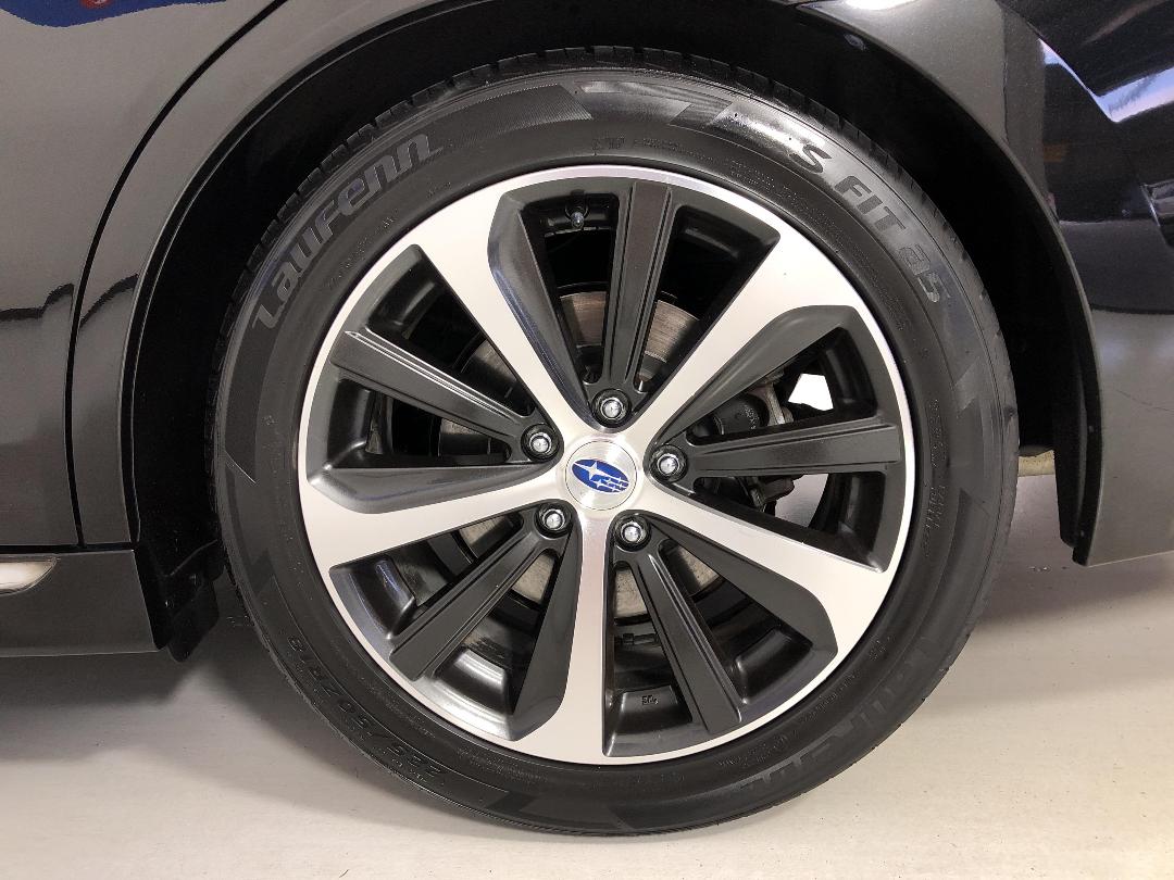 Photo '11' of Subaru Legacy Photo '11' of Subaru Legacy