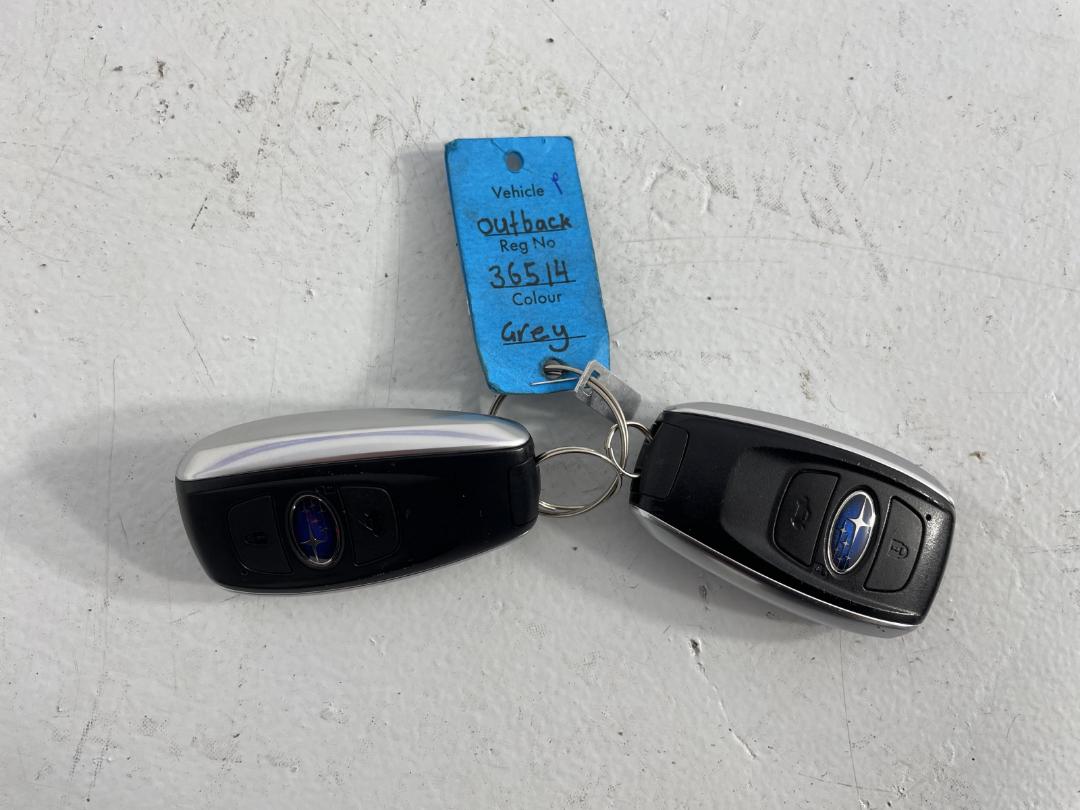 Photo '22' of Subaru Outback