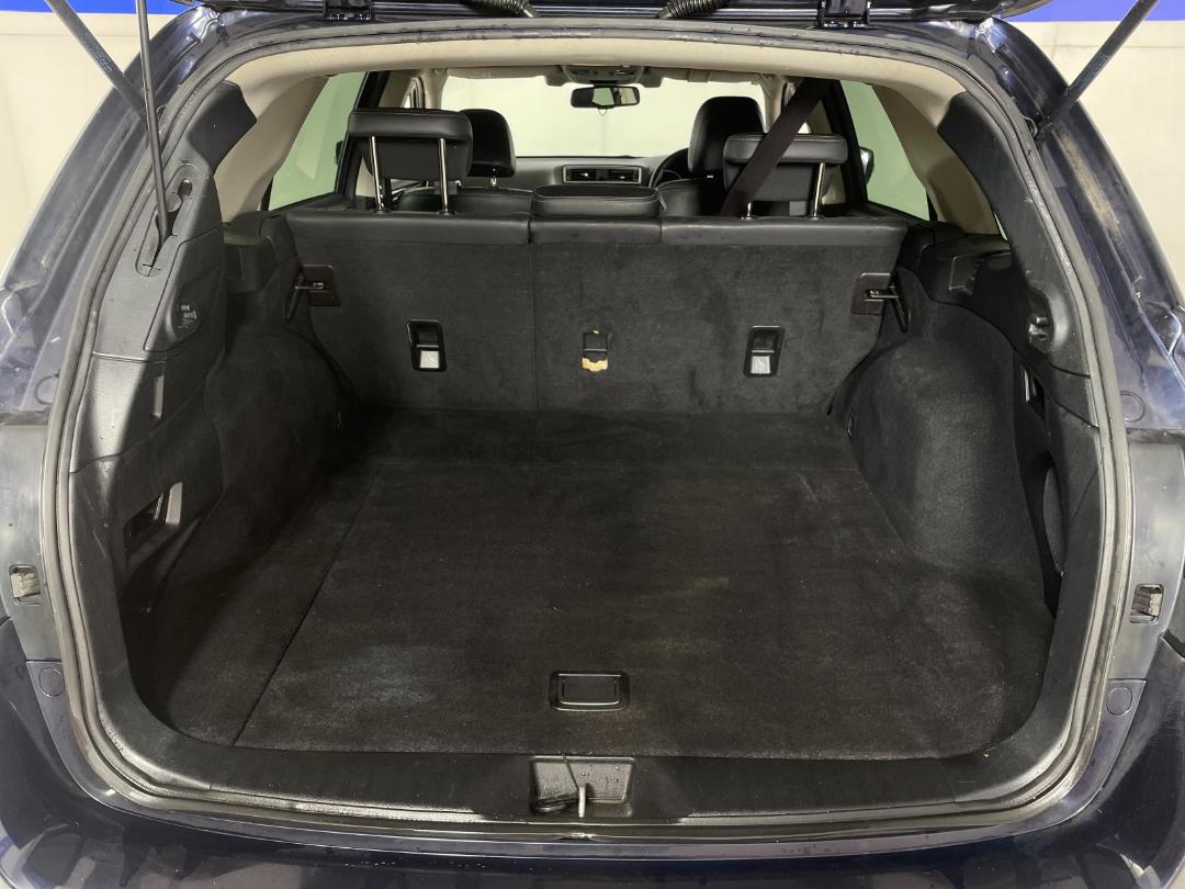Photo '14' of Subaru Outback