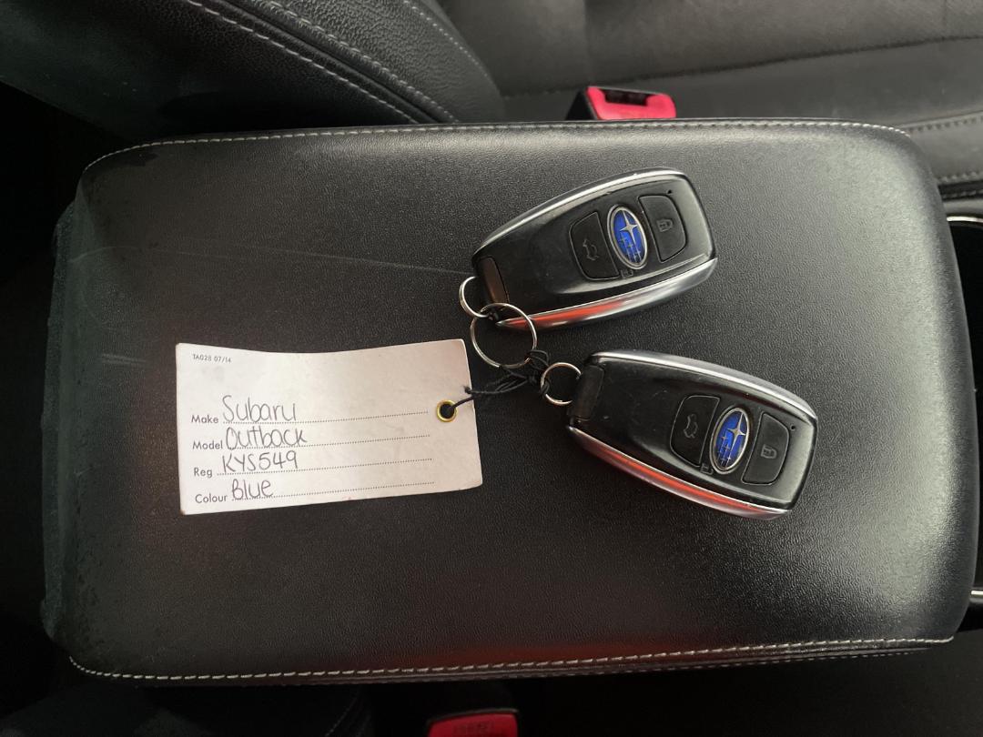 Photo '22' of Subaru Outback