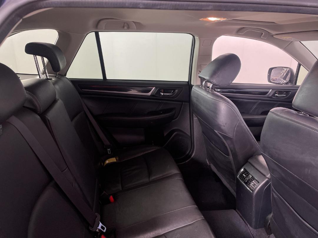 Photo '20' of Subaru Outback