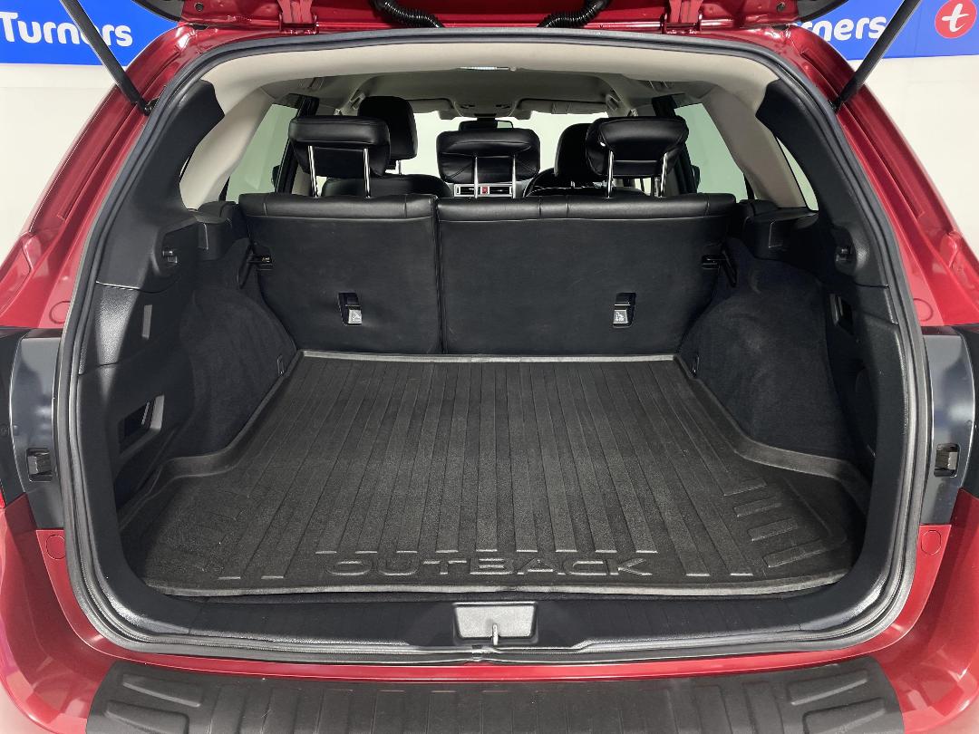 Photo '14' of Subaru Outback