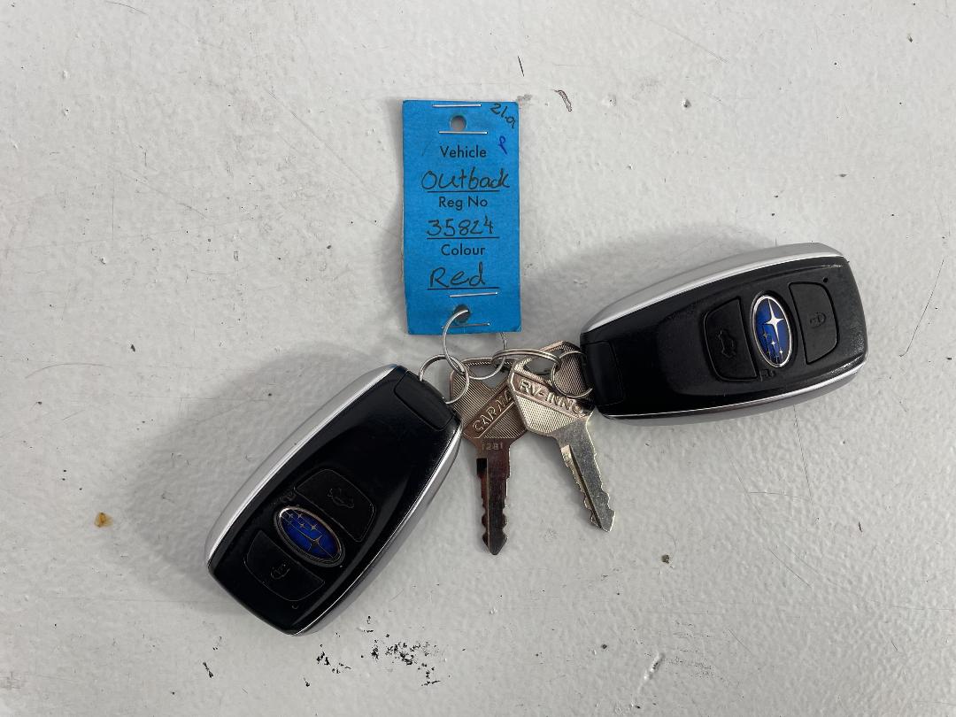 Photo '22' of Subaru Outback