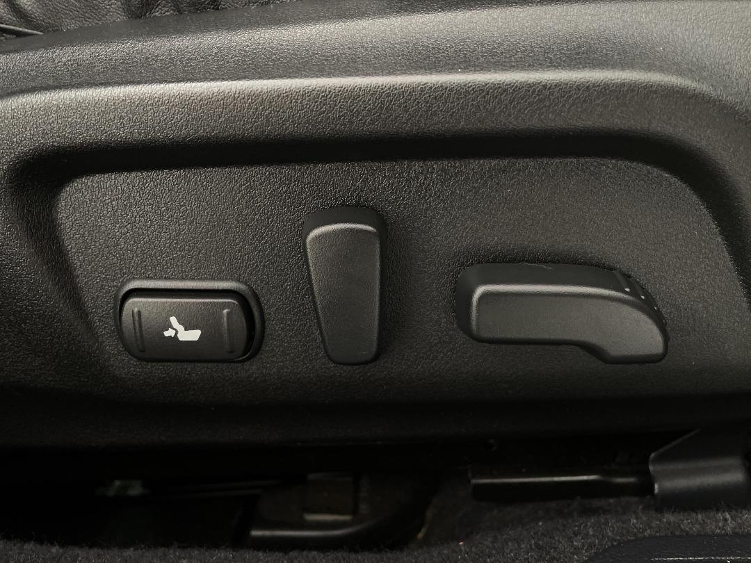 Photo '23' of Subaru Outback